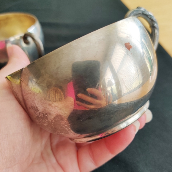 Vintage Set of 2 Trays, 1 Sugar Bowl & 1 Creamer Cup, Silverplate EP Copper - Picture 16 of 16